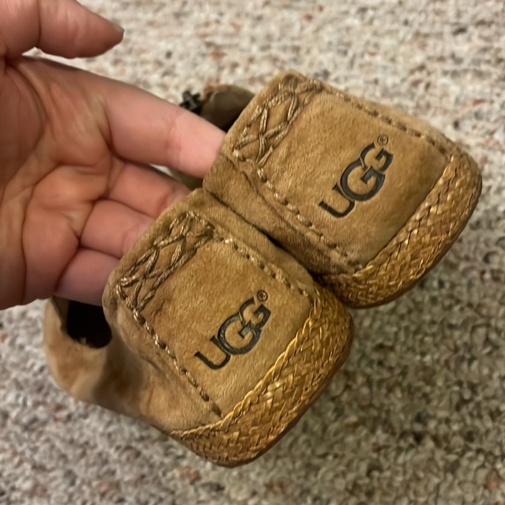 Ugg Women’s Selarra Chestnut Loafers Size 6.5 - Picture 9 of 11